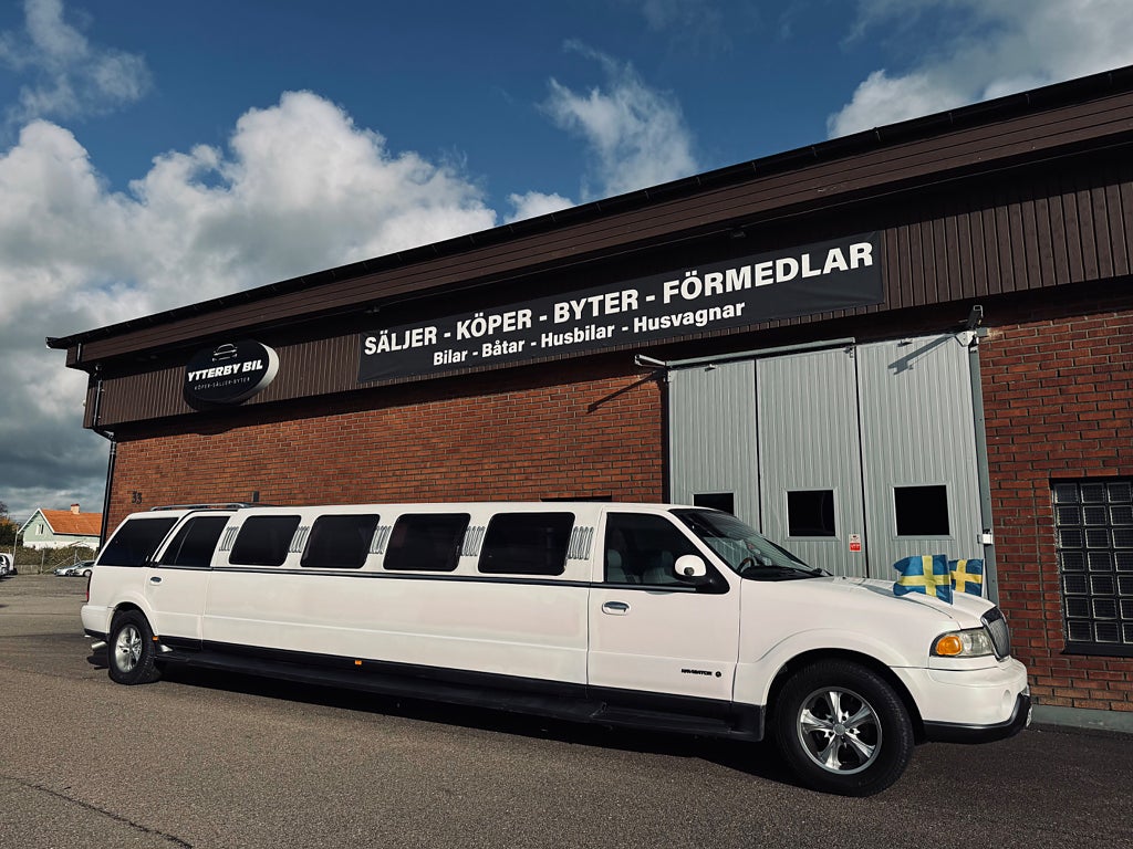 Lincoln Navigator Limo 5.4 V8 Laser Golv, Rökmaskin Nybess!