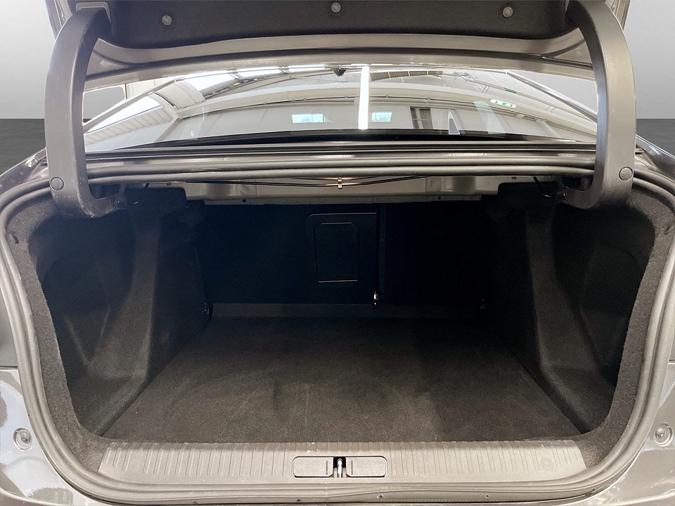 Bild på Citroën C4 X Shine 1.2 PT 130hk Aut - 360-KAMERA, CARPLAY