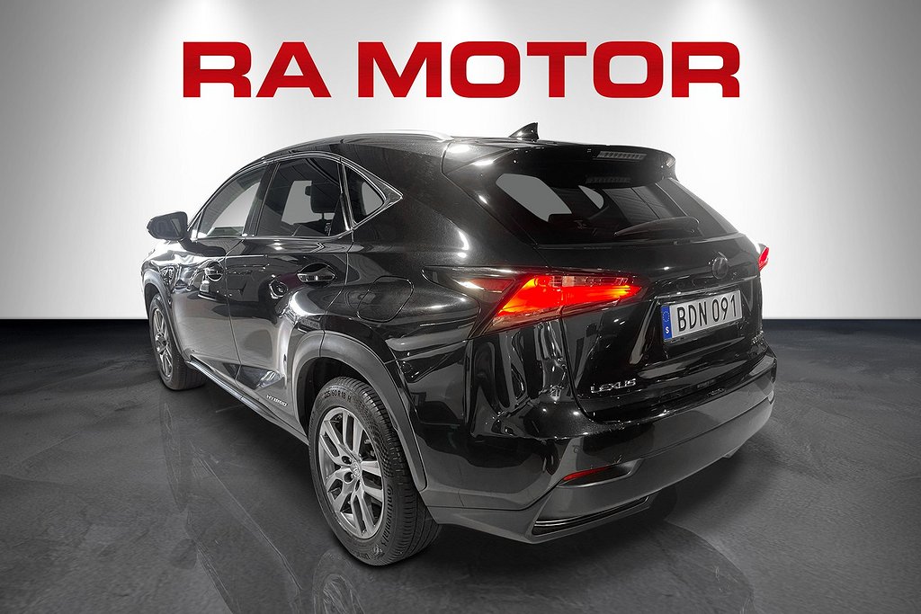 Lexus NX 300h AWD 2.5 AWD| BUSINESS | PREMIUM | LÄDER 2016