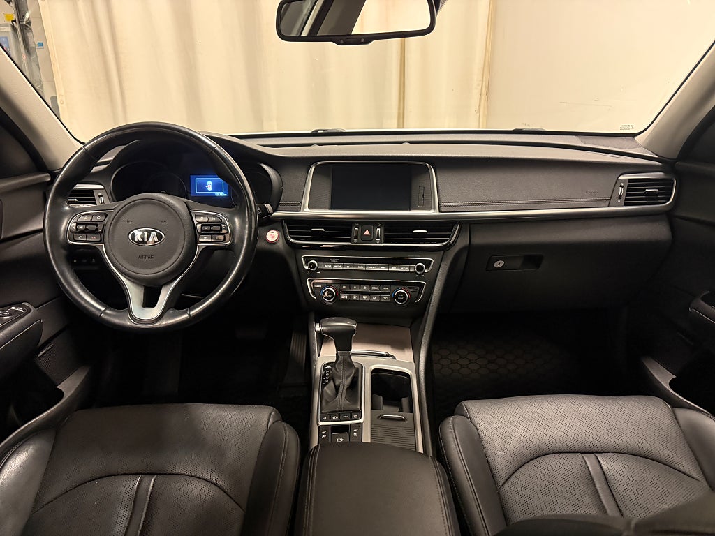 Kia Optima Sport Wagon Plug-in Hybrid Advance PKT 2 Drag 2018