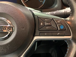 Halvkombi Nissan Leaf 14 av 24