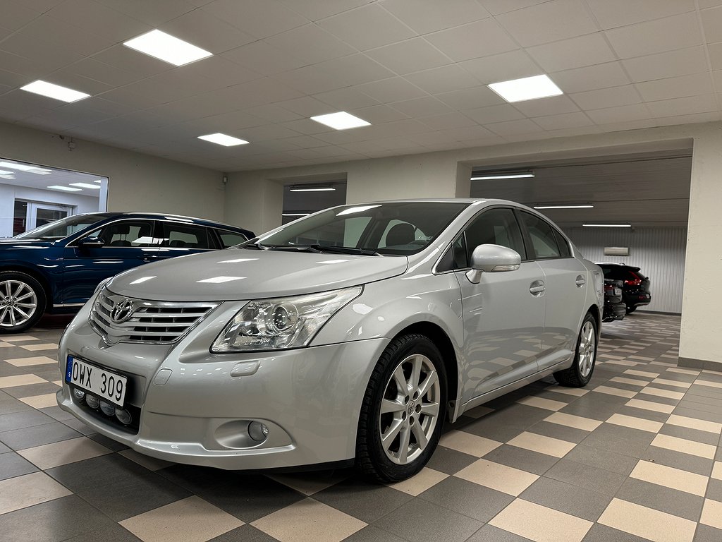 Toyota Avensis Sedan 2.2 D-4D Business  Automat Dieselv. Drag