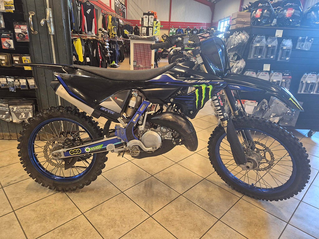Yamaha YZ 125 