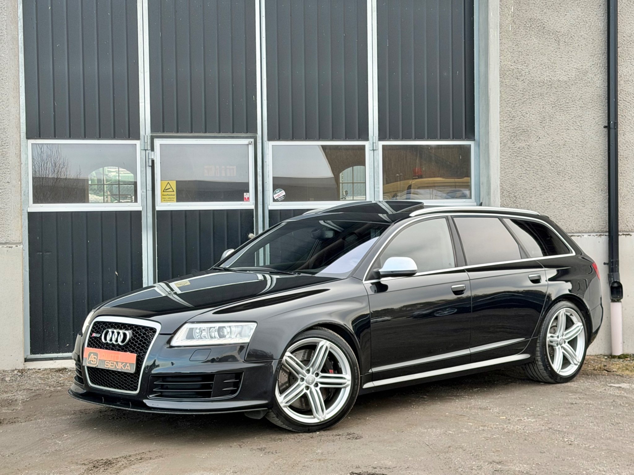 Audi RS6 2010, bild 3/48