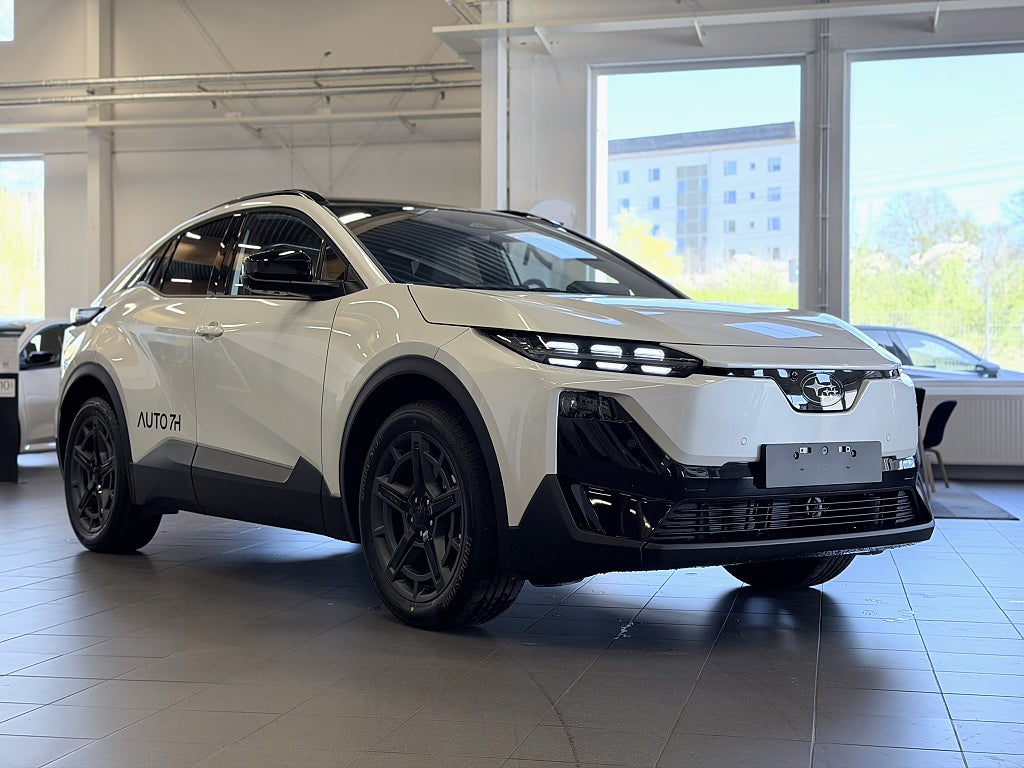 Subaru Uncharted Touring + 343hk AWD / Panorama / Värmepump