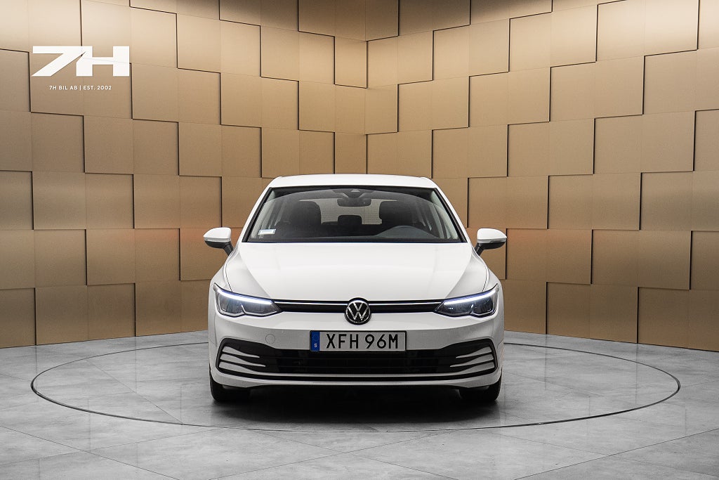 Volkswagen Golf 1.0 eTSI / Cockpit / Backkamera / Farthållare /