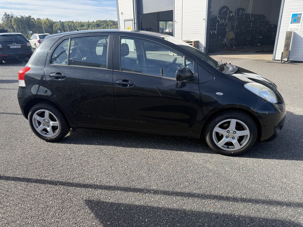 Toyota Yaris 2010, bild 4/10