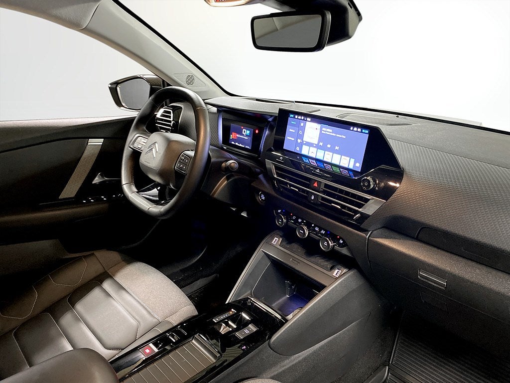 Bild på Citroën C4 Shine 1.2 PT 130hk Aut - 360-KAMERA, CARPLAY