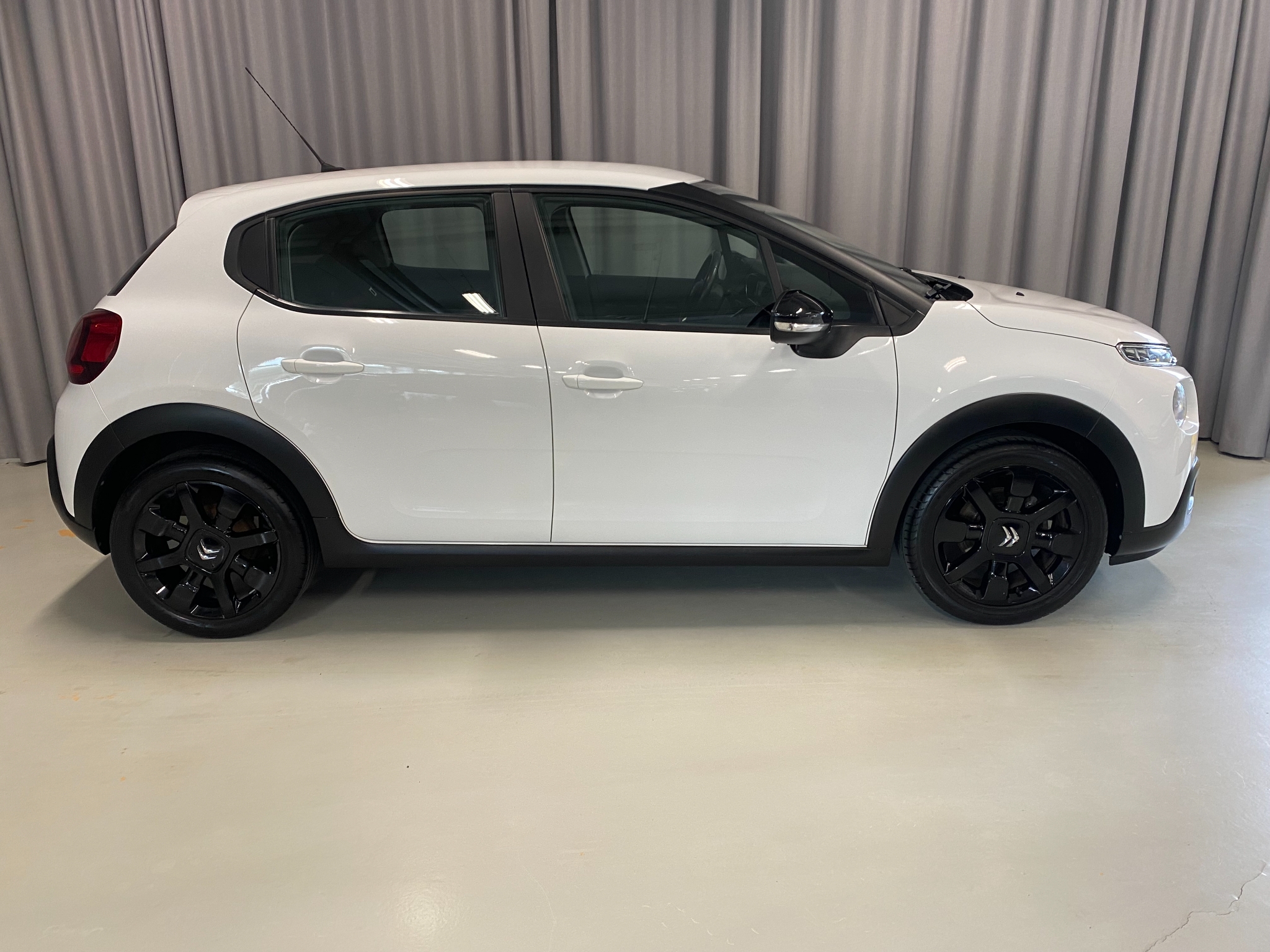 Citroen C3 Feel 82hk Manuell 2017, photo 3/10