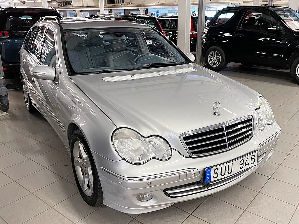 Mercedes-Benz C220 T CDI Automat 150hk