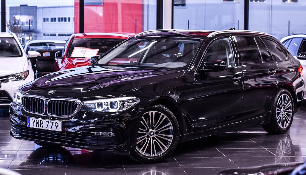 BMW 520d Touring Steptronic Sport line|Navi|Cockpit|B-kamera|Dra