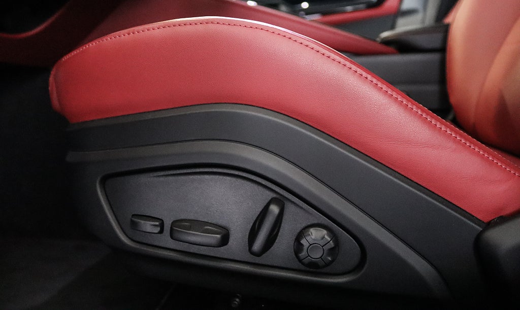 Porsche Panamera 4S E-Hybrid MOMS Sport Chrono Pano Bose Sportavgas