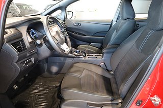 Halvkombi Nissan Leaf 10 av 23