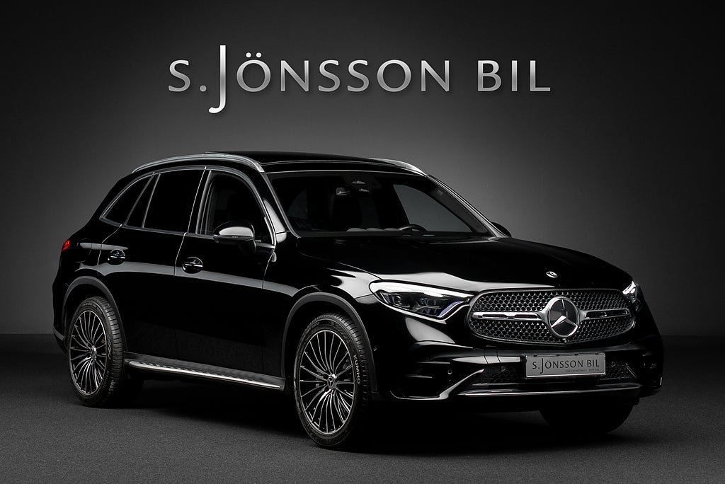 Mercedes-Benz GLC 200 4MATIC AMG / Panorama / Akustikglas / Minne