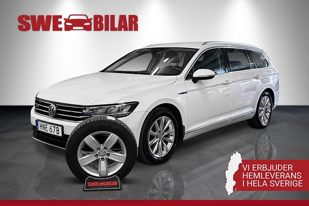 Volkswagen Passat Sportscombi GTE 1.4 TSI B-Kam Carplay Navi Drag D-Värm