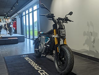 BMW CE02 Moped .Ord pris: 93.345kr NU: 49.900kr!Highline.Omg lev.
