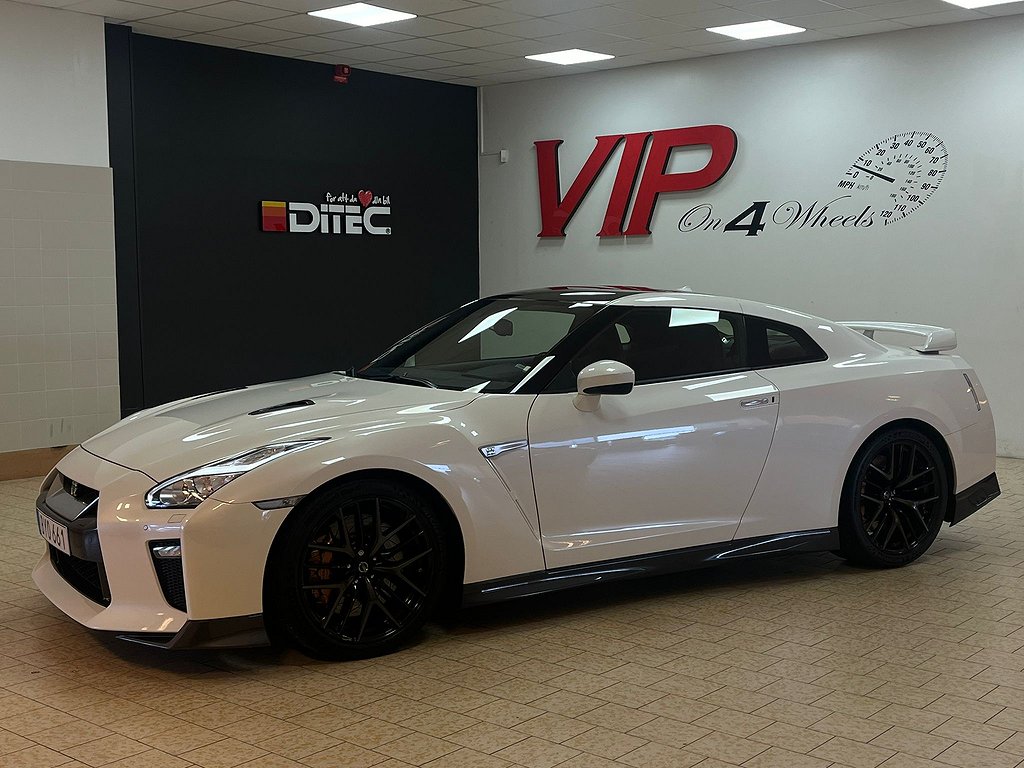 Nissan GT-R 3.8 (635hk) 4x4 DCT Navi JRM Steg4 *HKS* Sv-Såld