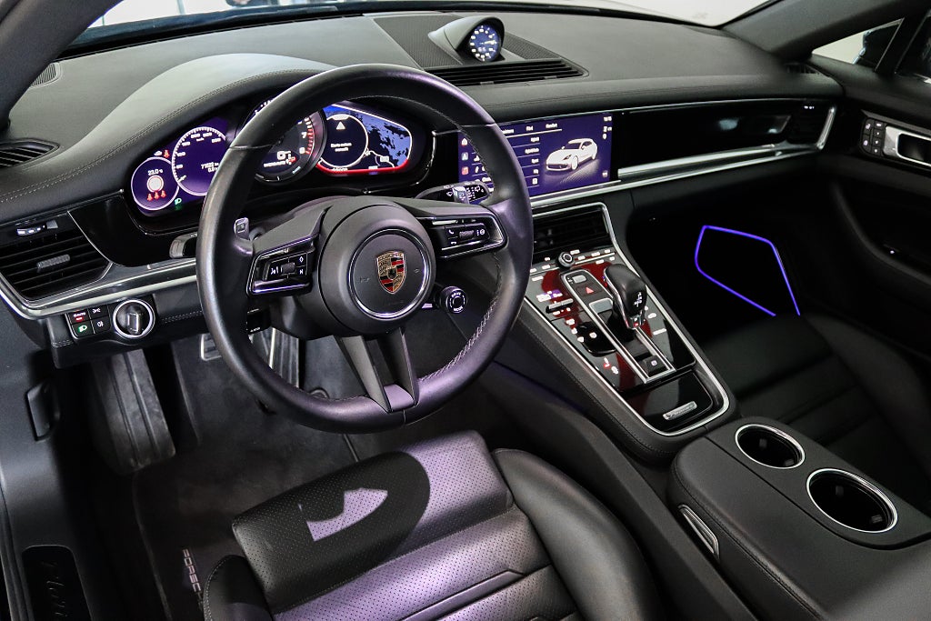 Porsche Panamera 4 E-Hybrid Sport Turismo Platinum Edition Sport chrono