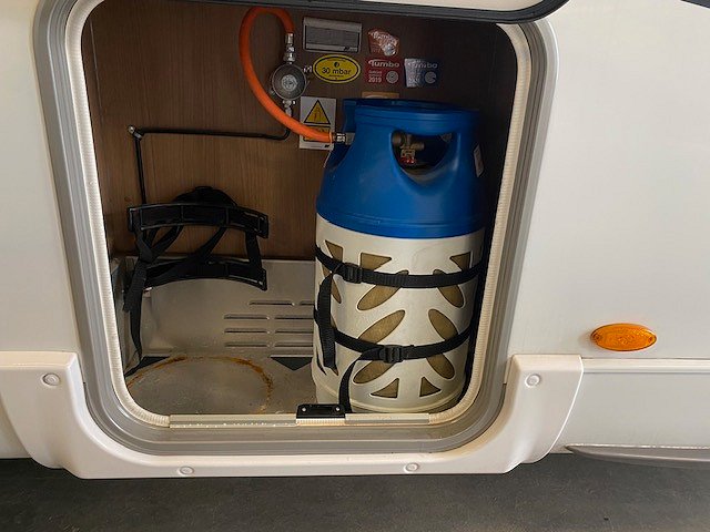 Dethleffs 4 Travel T 6966-4 / ALDE / Automat / Taksäng / Ugn - Dethleffs