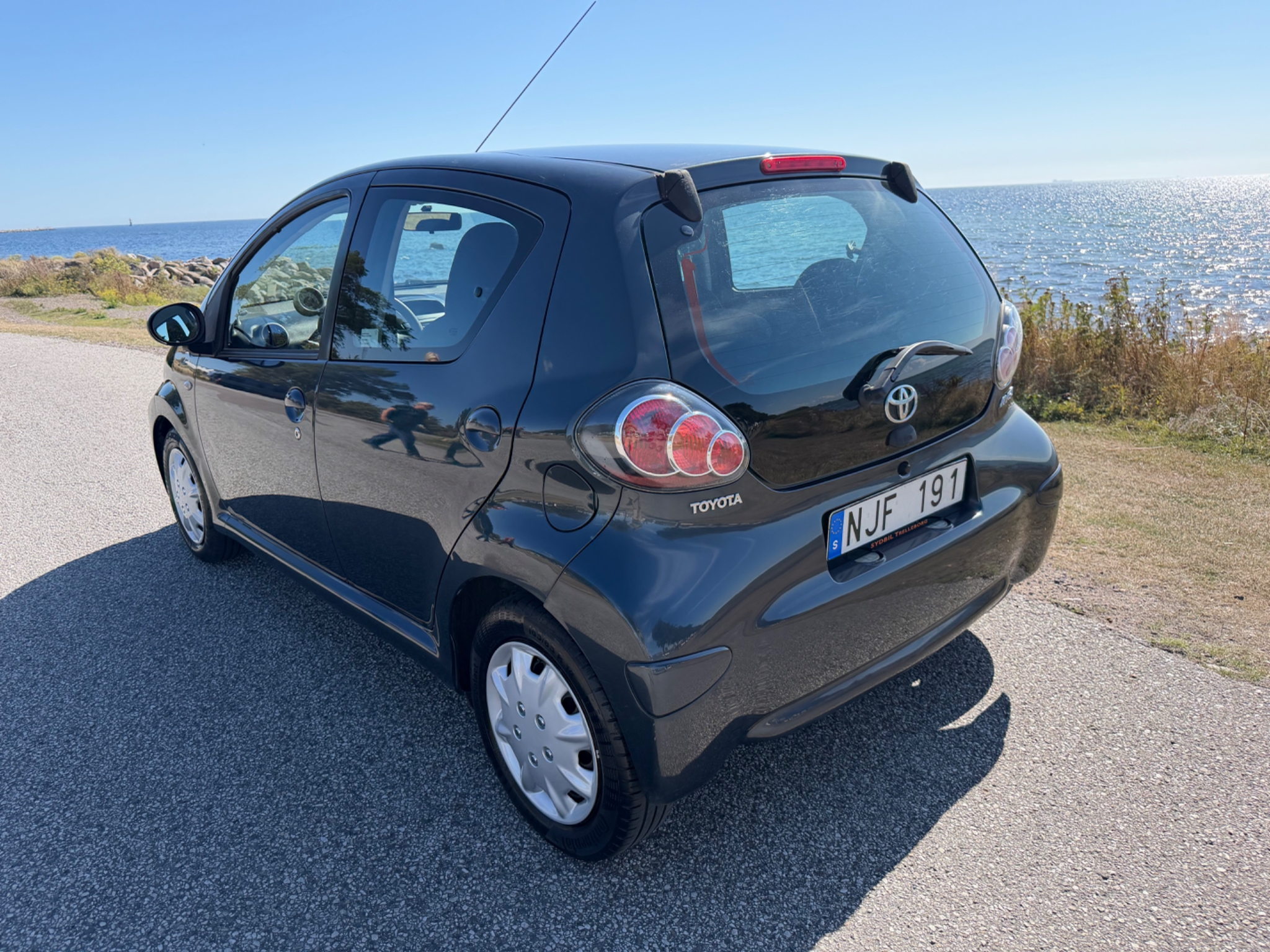 Toyota Aygo 5-dörrar 1.0 VVT-i Euro 5 2013, bild 3/10