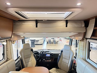 Husbil-integrerad Niesmann ARTO 79 LE 15 av 29