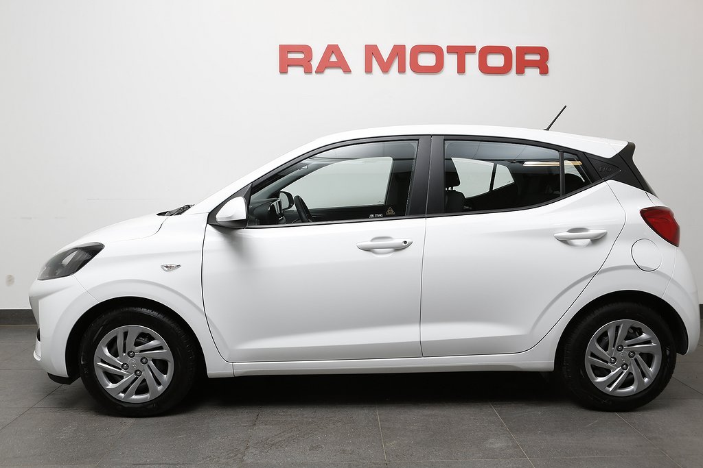 Hyundai i10 1,0 Essential Automat 2025