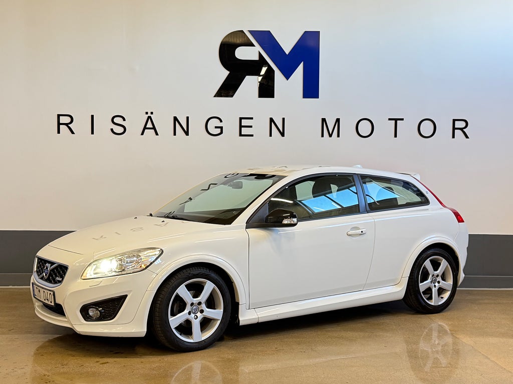 Volvo C30 D2 Momentum, R-Design Euro5 115hk Ny Servad Ny Besiktad