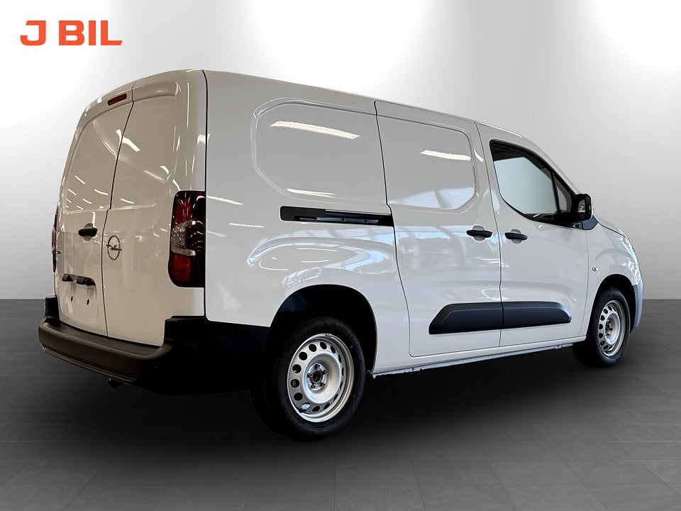 Bild på Opel Combo + 100hk L2 - OMGÅENDE LEVERANS!