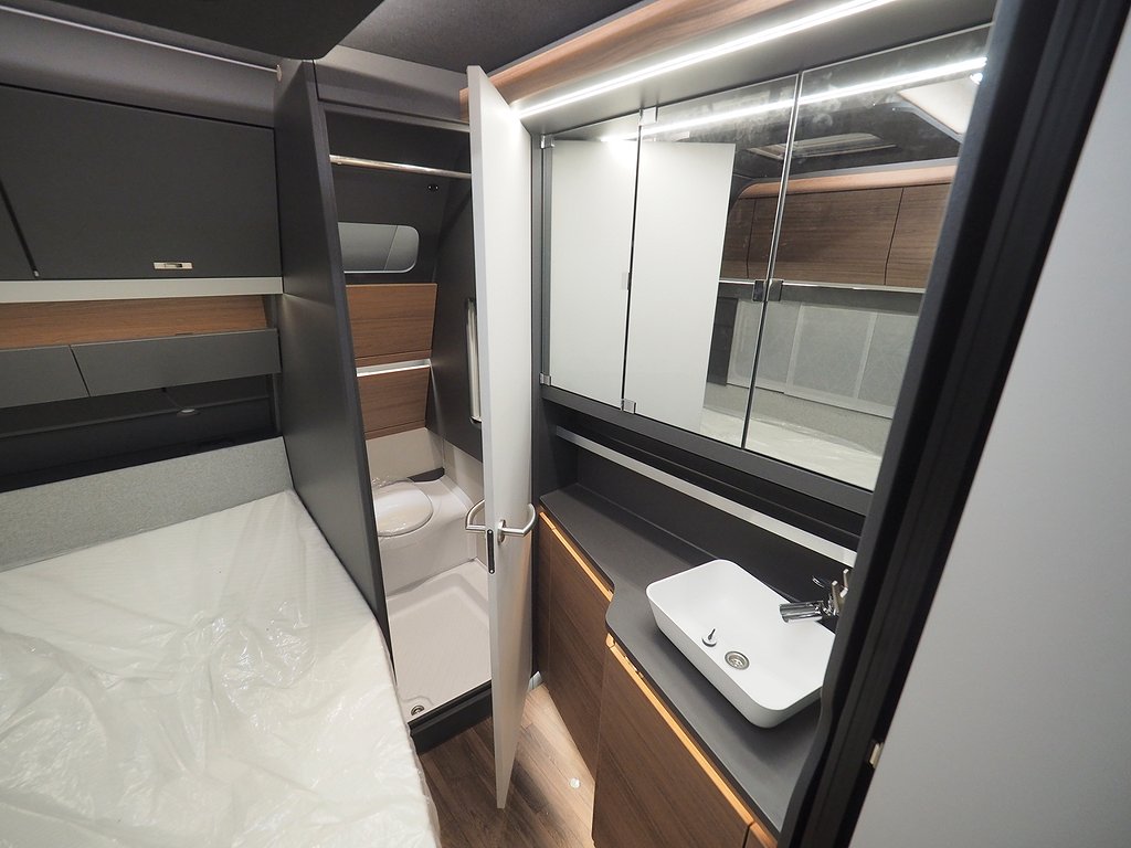 Knaus Azur 500 FU I ALDE I AKS I 17" 2023