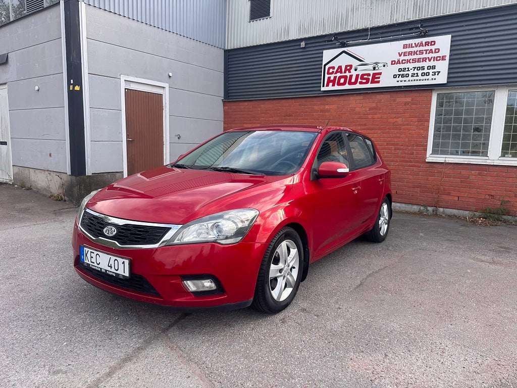 Kia Ceed cee'd 1.6 CRDi ECO Euro 4/En ägare/ Ränta fr 1,95%