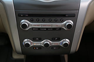 SUV Nissan Murano 25 av 30