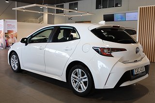 Halvkombi Toyota Corolla 3 av 19