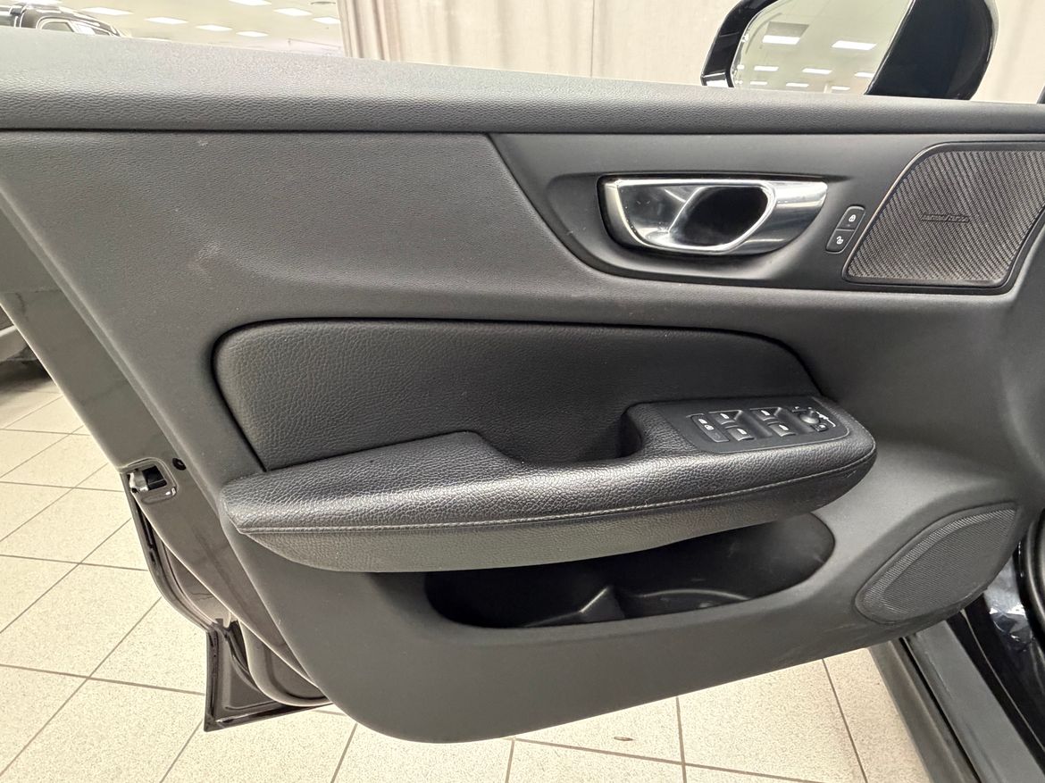 Volvo V60 Cross Country 2021, bild 5/10