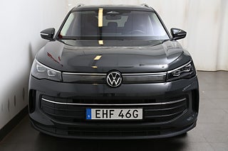 SUV Volkswagen Tiguan 5 av 28
