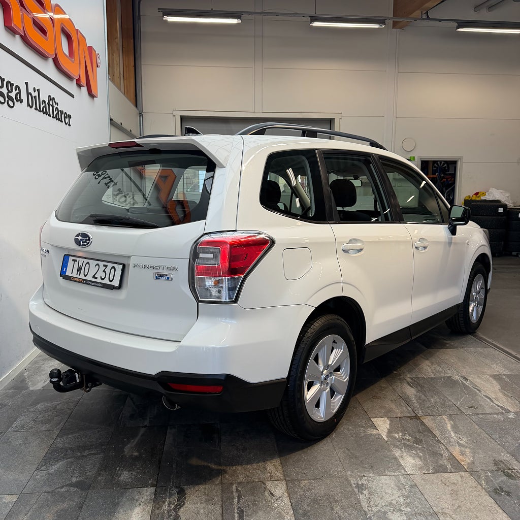 Subaru Forester 2.0 4WD Lineartronic Starlink Bluetooth 147hk