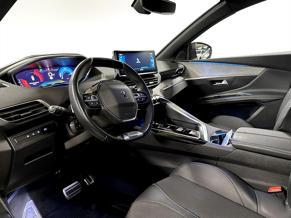 Bild på Peugeot 3008 GT HYBRID4 300hk Aut AWD - B-KAMERA
