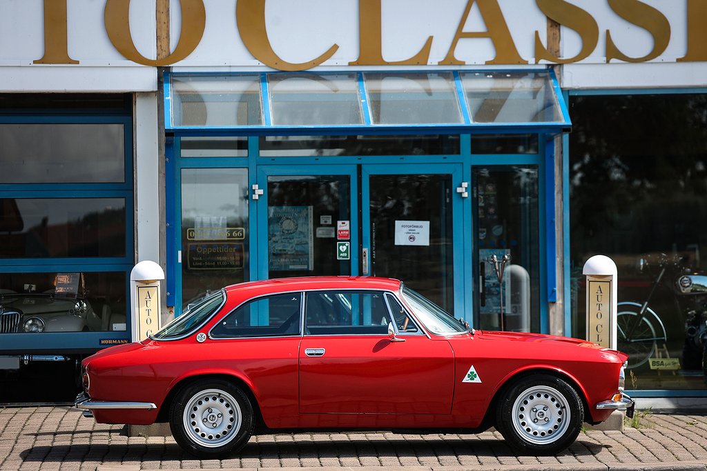 Alfa Romeo GT 1600 Junior Bertone