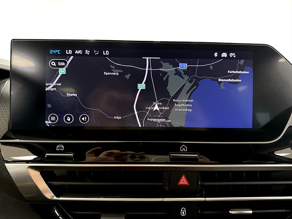 Bild på Citroën C4-X Shine 1.2 PT 130hk Aut KAMPANJRÄNTA 3,99%