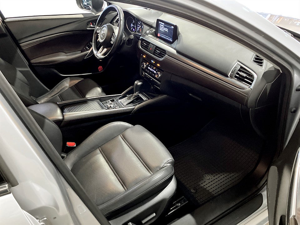 Bild på Mazda 6 Wagon 2.2 SKYACTIV-D 175hk Aut AWD KAMPANJRÄNTA 3,99%