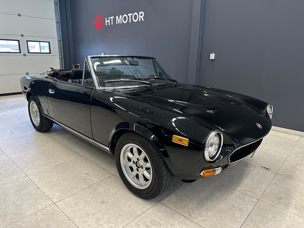 Fiat Spider Fiat Spider 124 Pininfarina 4,99% 2000 (1981)