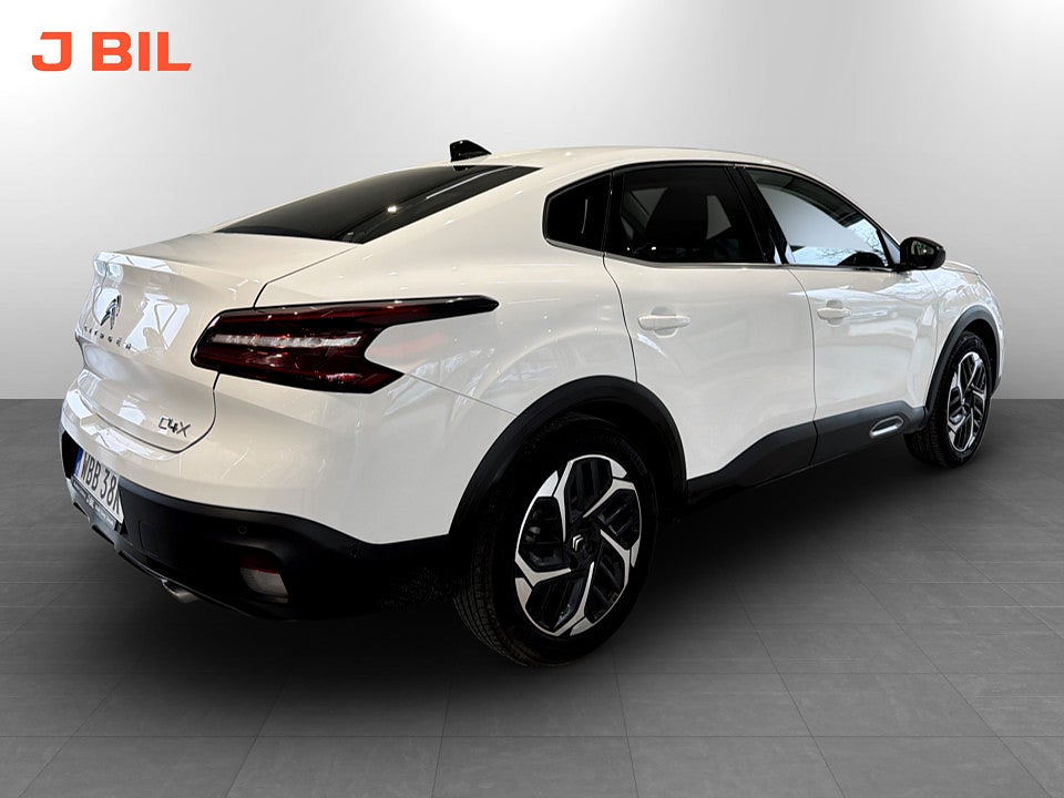 Bild på Citroën C4-X Shine 1.2 PT 130 Aut B-KAMERA NAVI