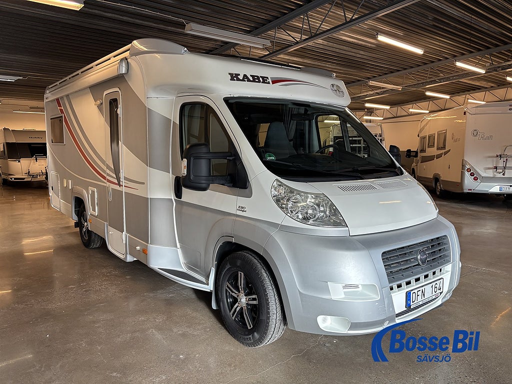 Kabe TM 740 LB * Långbäddar * Solcell * A/C *