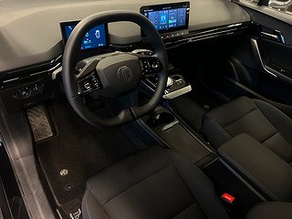 MG 4 Electric 51 kWh Värmare/MOMS/SoV-däck/35 mil räckvidd
