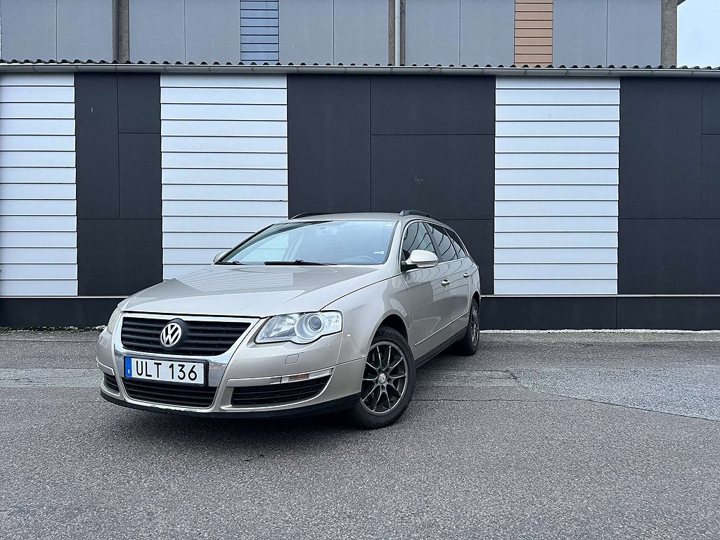 Volkswagen Passat Variant 2.0 FSI Besiktigad 5,45% RÄNTA