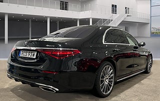 Sedan Mercedes-Benz S 2 av 10