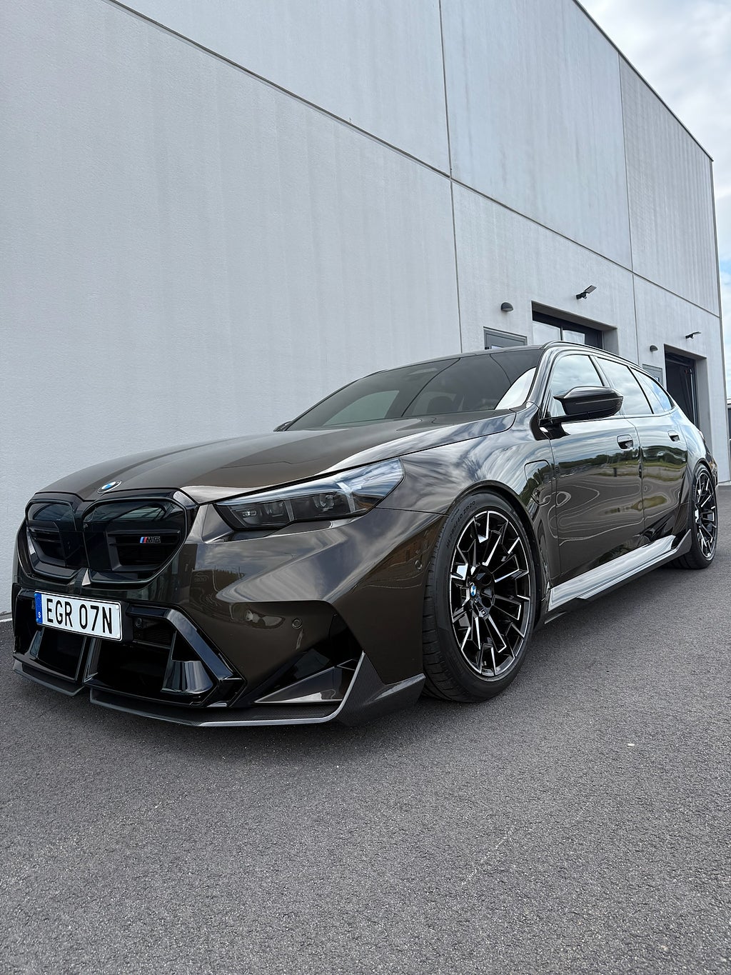 BMW M5 Touring * Individual Paint * Carbon pack * Leasbar/Moms