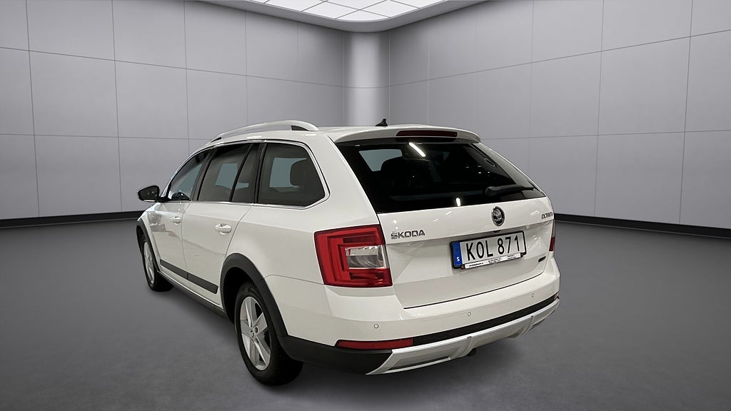 Skoda Octavia Scout 1.8 TSI 4x4 Premium Värmare/Drag 180hk