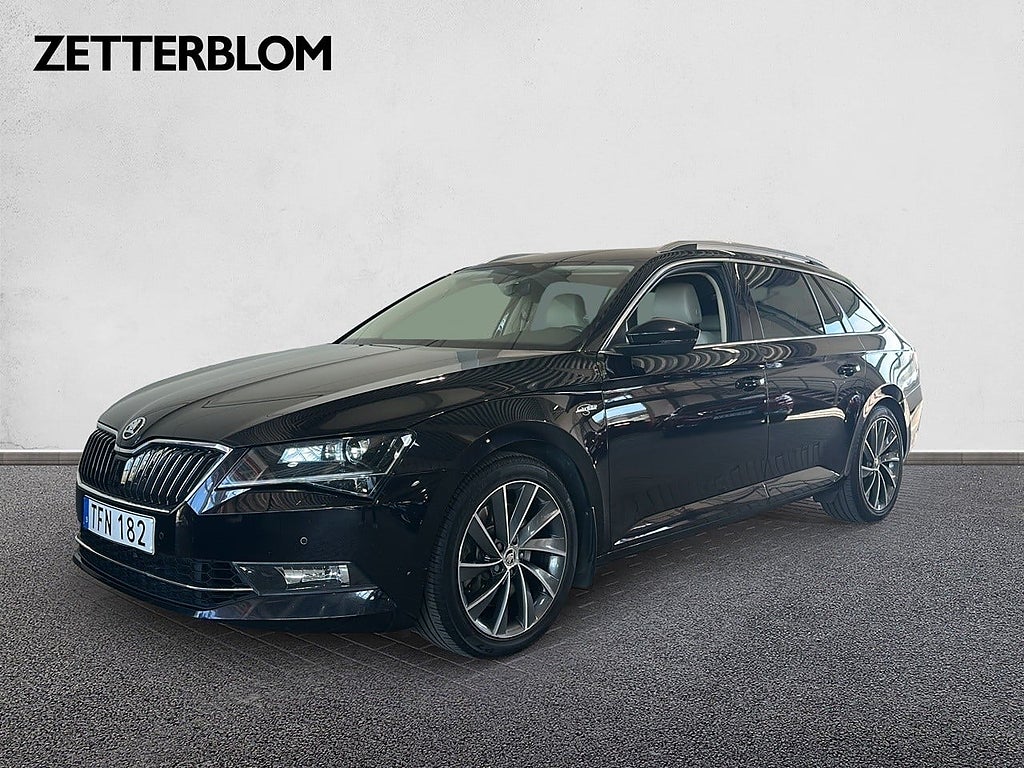 Kombi Skoda Superb 1 av 19