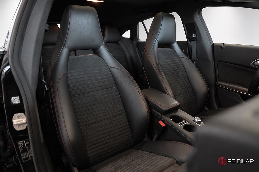 Mercedes-Benz CLA200