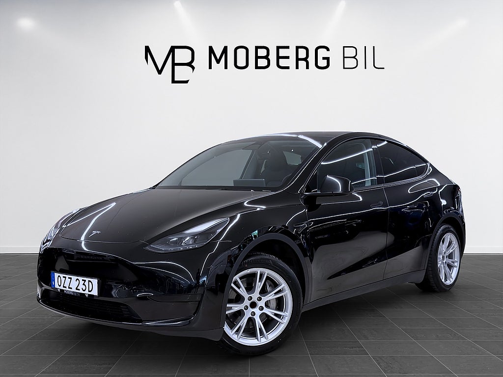 Tesla Model Y Standard Range 299hk Helg på Moberg! Pano B-Kamera